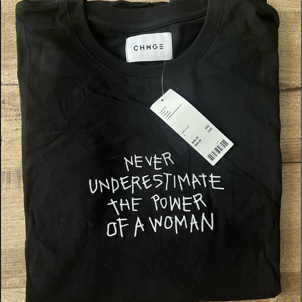 CHNGE shirt sz L